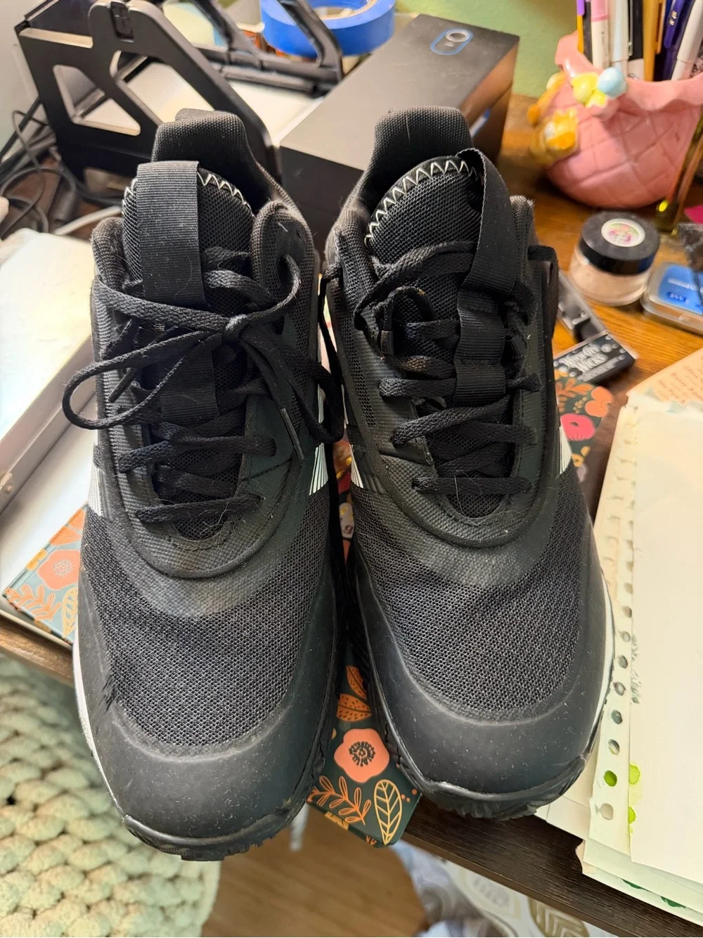 adidas Black Athletic Sneakers with White Midsole Basketball Shoes size 8 in men